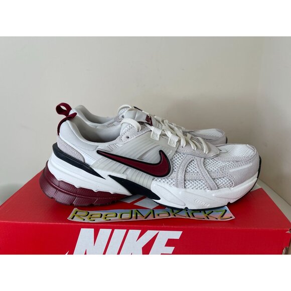 Nike V2K Run SE White Team Red Womens Sizes - Picture 2 of 7